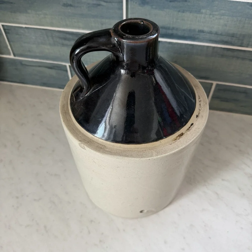 VTG‎ Stoneware Gallon Whiskey Jug Brown/Tan *Hole* Cottagecore Rustic Bar Decor